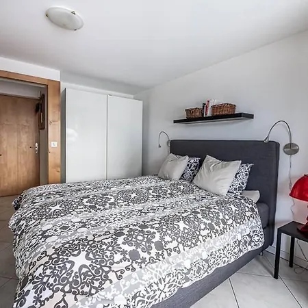 Apartmán Prada 2 *